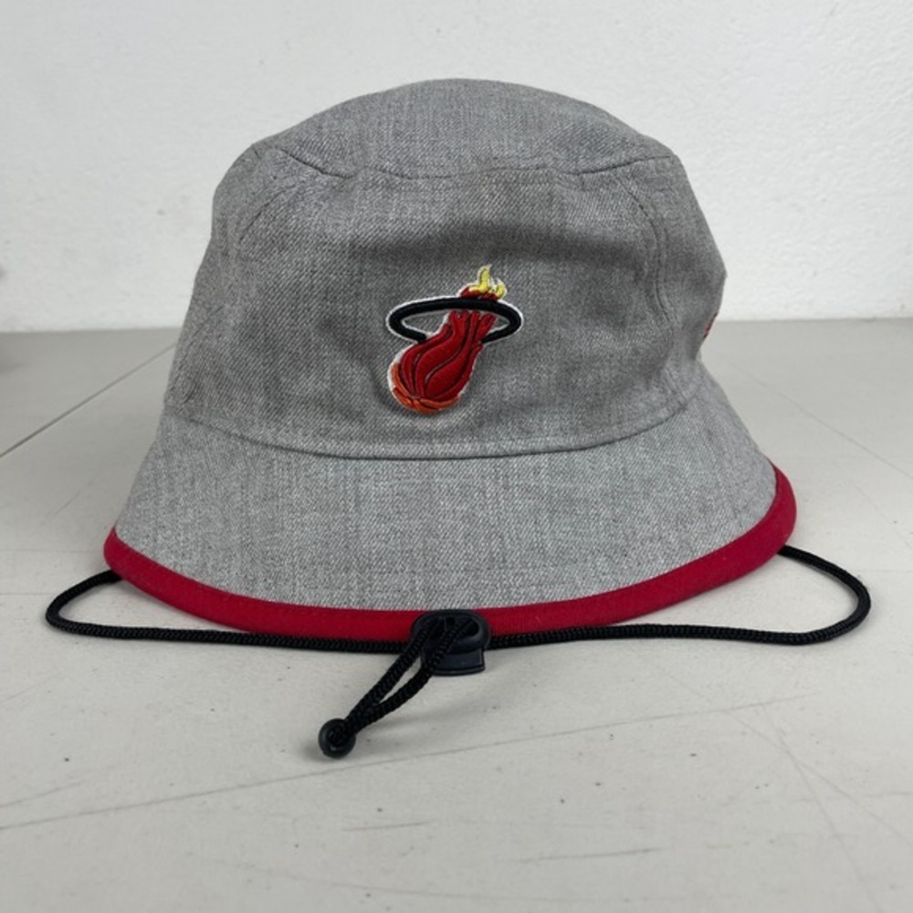 Miami Heat Bucket‎ Hat XL Gray Red New Era Hardwood Classics Basketball NBA